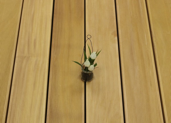 Holzterrasse Garapa, 25 x 145 bis 6100 mm, fein gerillt, 13,20 €/lfm, Premium (KD)